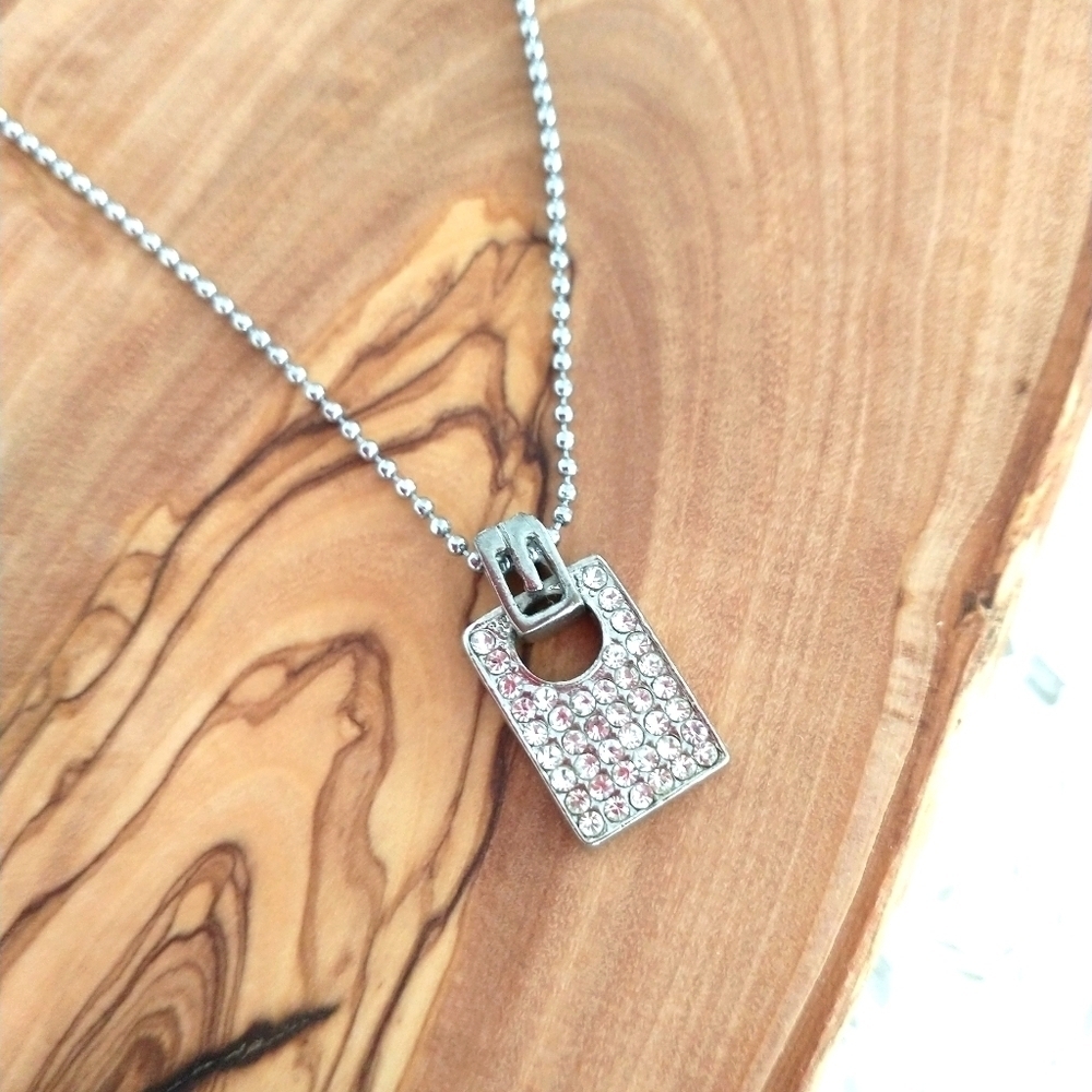 Cubic zirconia modern pendant with chain